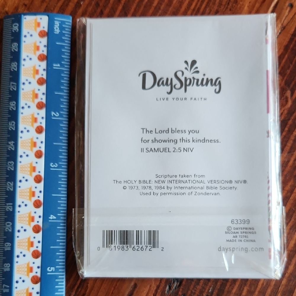 DaySpring Inspirational Note Cards - Picture 3 of 11